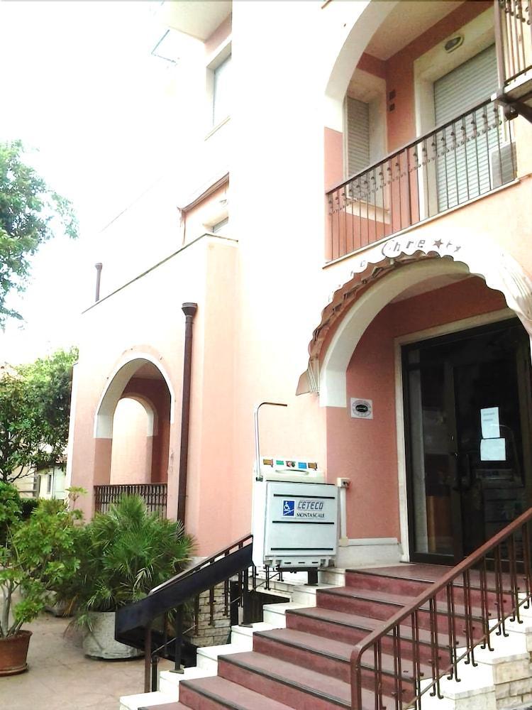 Residence Cherie Borgio Verezzi Exterior foto